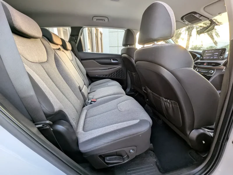 2023 Hyundai Santa Fe Limited 4 Cylinders Petrol Engine White Grey SUV GCC Specs Automatic