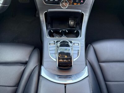 2016 Mercedes Benz C200 2.0-liter Inline-4 turbocharged Petrol Engine Black Automatic