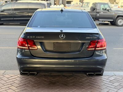 2014 Mercedes-Benz E63 AMG 5.5-liter twin-turbo V8 Engine Grey Sedan Automatic