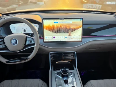 2025 BYD Tang DM-i 4 Cylinders Plug-in Hybrid Grey White Luxury SUV Chinese Specs