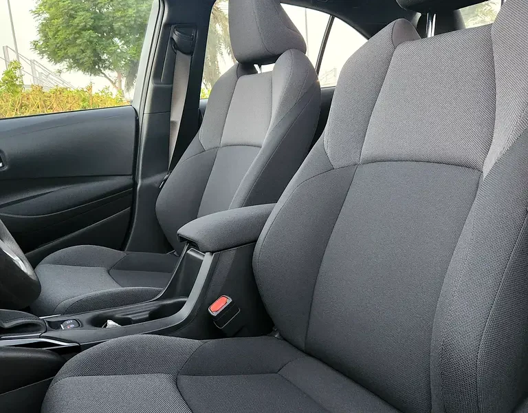 2024 Toyota Levin 4 Cylinders Hybrid Engine White Grey Sedan Automatic Chinese Specs