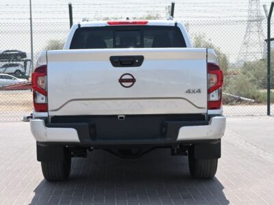 2025 NISSAN NAVARA 2.5L 4 Cylinder DIESEL Engine PRO4X 4X4 Silver Black Pickup DC