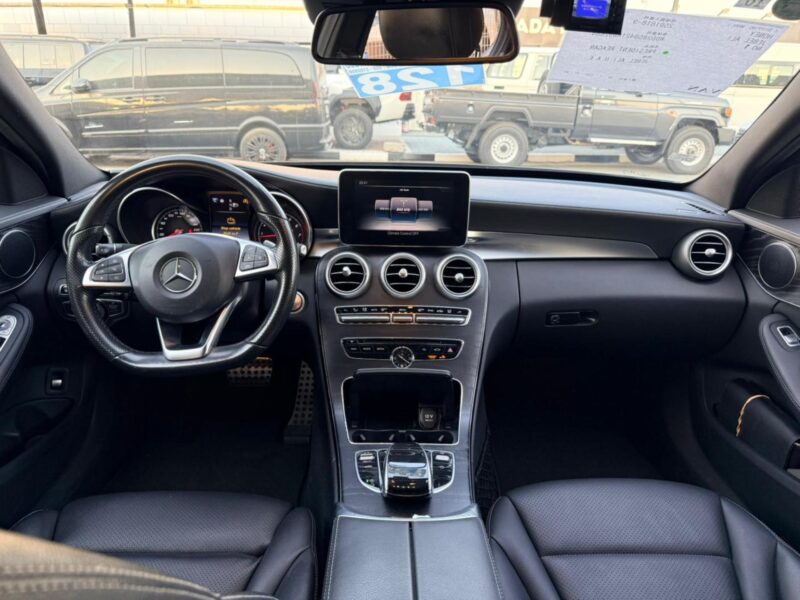 2016 Mercedes Benz C200 2.0-liter Inline-4 turbocharged Petrol Engine Black Automatic