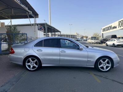 2008 Mercedes-Benz E350 3.5-liter V6 Petrol Engine Silver Black Sedan Automatic