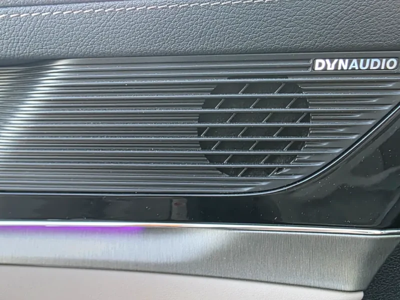 2025 BYD Tang DM-i 4 Cylinders Plug-in Hybrid Grey White Luxury SUV Chinese Specs