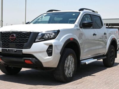 2025 NISSAN NAVARA 2.5L 4 Cylinder DIESEL Engine PRO4X 4X4 Silver Black Pickup DC