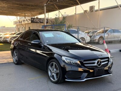 2016 Mercedes Benz C200 2.0-liter Inline-4 turbocharged Petrol Engine Black Automatic