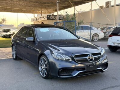 2014 Mercedes-Benz E63 AMG 5.5-liter twin-turbo V8 Engine Grey Sedan Automatic
