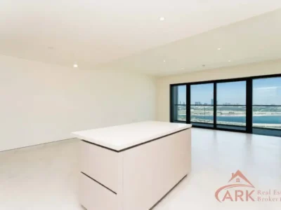 Burj Khalifa and Skyline Views | High Floor | Semi-Furnished