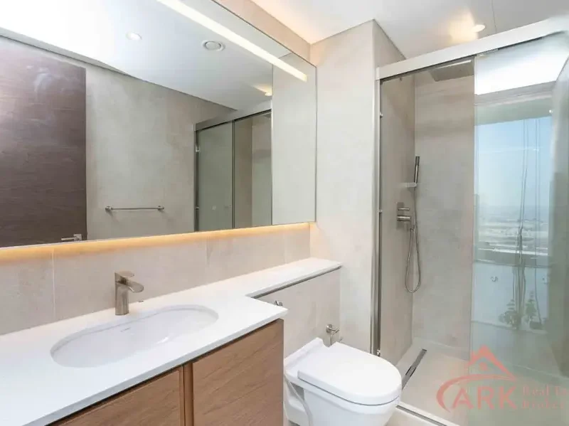 Burj Khalifa and Skyline Views | High Floor | Semi-Furnished