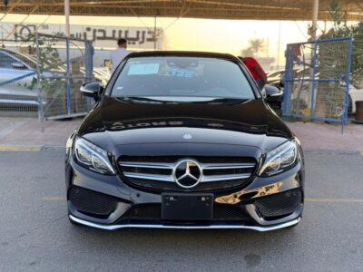2016 Mercedes Benz C200 2.0-liter Inline-4 turbocharged Petrol Engine Black Automatic