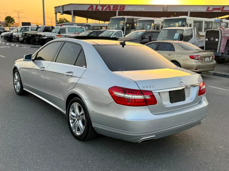 2013 Mercedes-Benz E-Class E 350 6 Cylinders Petrol Engine Silver Beige Sedan Automatic