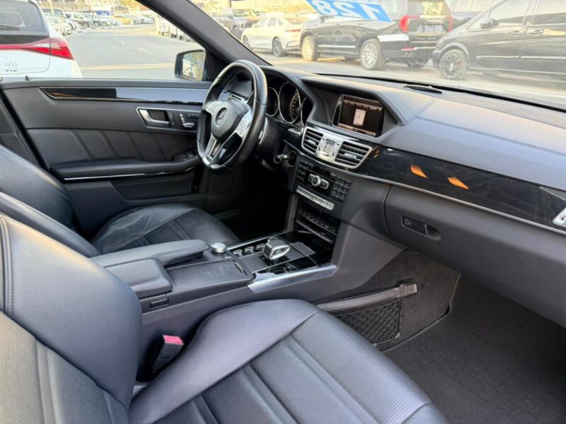 2014 Mercedes-Benz E63 AMG 5.5-liter twin-turbo V8 Engine Grey Sedan Automatic