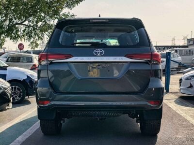 2023 Toyota Fortuner 2.7 Litres V4 PETROL Engine Black Tan SUV Automatic GCC