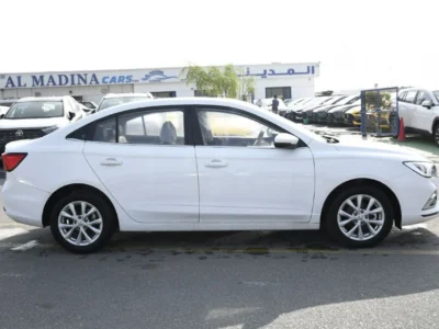 2025 MG 5 Comfort 1.5 Litres 4 Cylinders Petrol Engine White Black Sedan Automatic