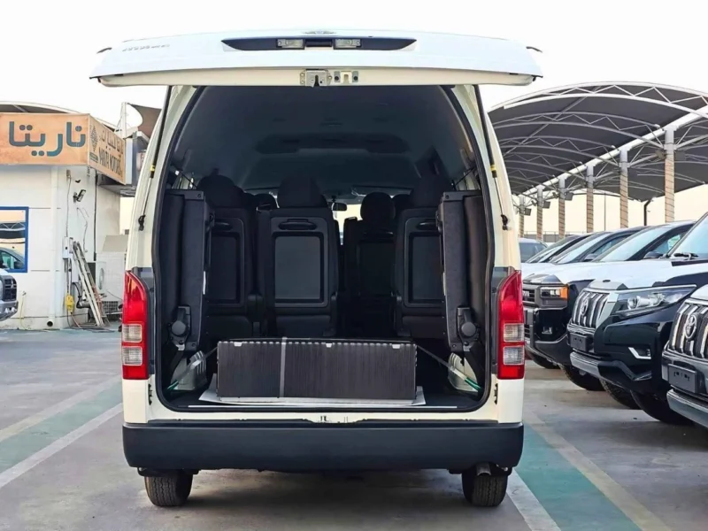 2025 Toyota Hiace HIGHROOF DX OLD SHAPE 2.5L V4 DIESEL M/T White Grey Van GCC