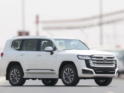 2026 TOYOTA LAND CRUISER VXR 3.5 Litres 6 Cylinder HYBRID Engine White Beige SUV GCC