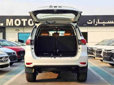 2025 Toyota Fortuner 2.4 LITRES V4 DIESEL Engine White Tan SUV Manual GCC Specs