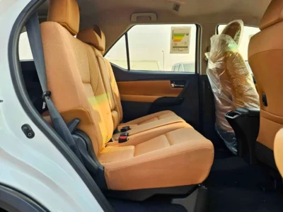 2025 Toyota Fortuner 2.4 LITRES V4 DIESEL Engine White Tan SUV Manual GCC Specs