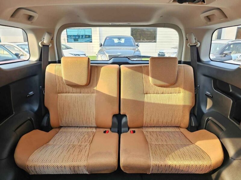 2025 Toyota Fortuner 2.4 LITRES V4 DIESEL Engine White Tan SUV Manual GCC Specs