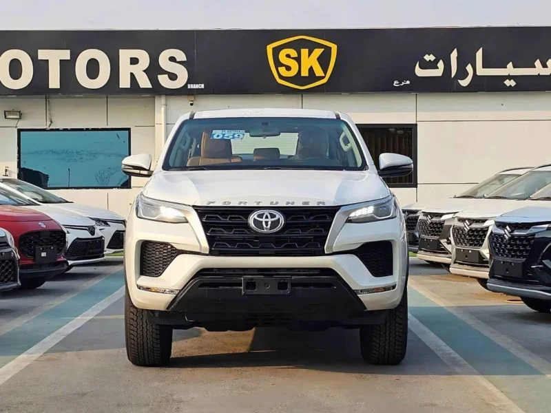 2025 Toyota Fortuner 2.4 LITRES V4 DIESEL Engine White Tan SUV Manual GCC Specs