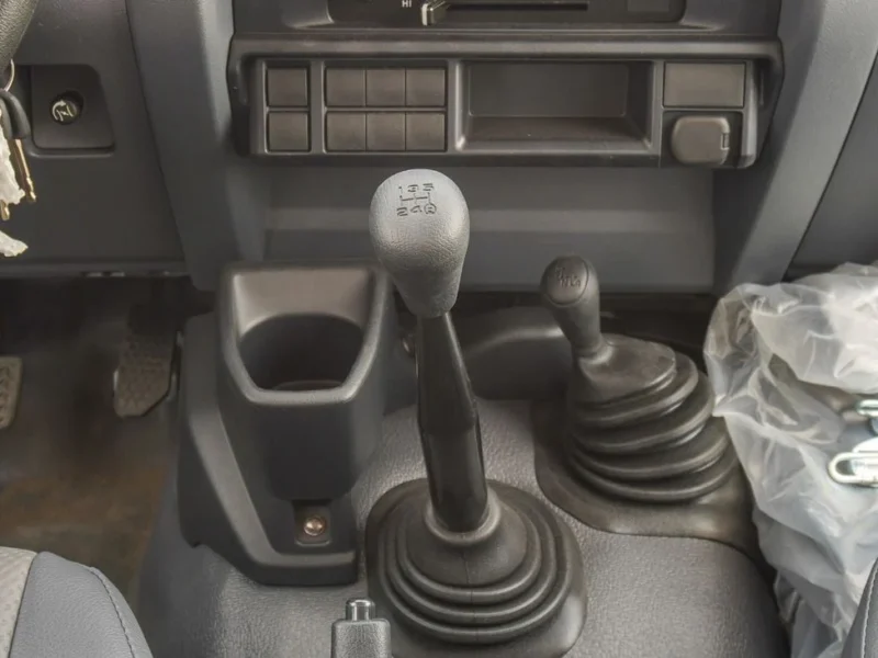 2025 Toyota Land Cruiser 4.2 Litres 6 Cylinders Diesel Engine White Grey Pickup Truck MT