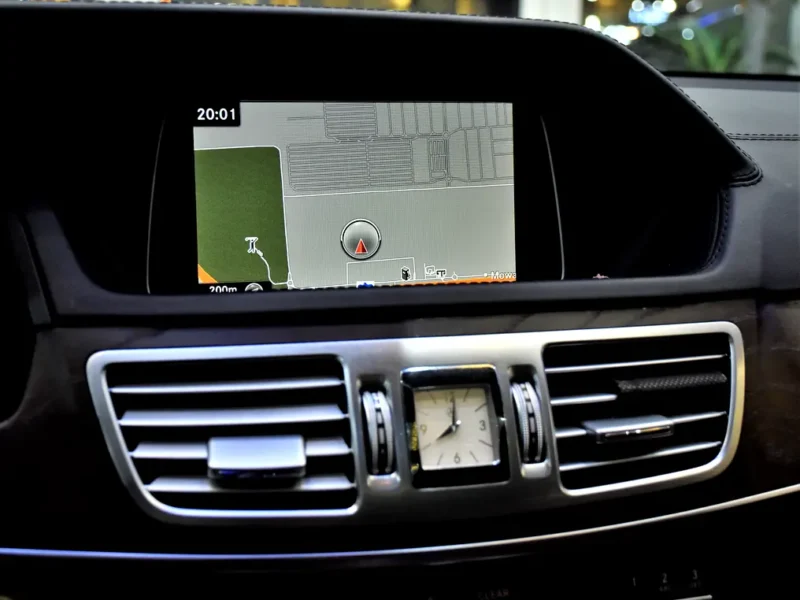 2016 Mercedes-Benz E-Class E 500 8 Cylinders Petrol Engine White Brown Sedan
