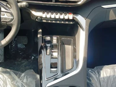 2025 Peugeot 3008 1.6 Litres 4 Cylinders Petrol Engine Grey Black SUV European Specs