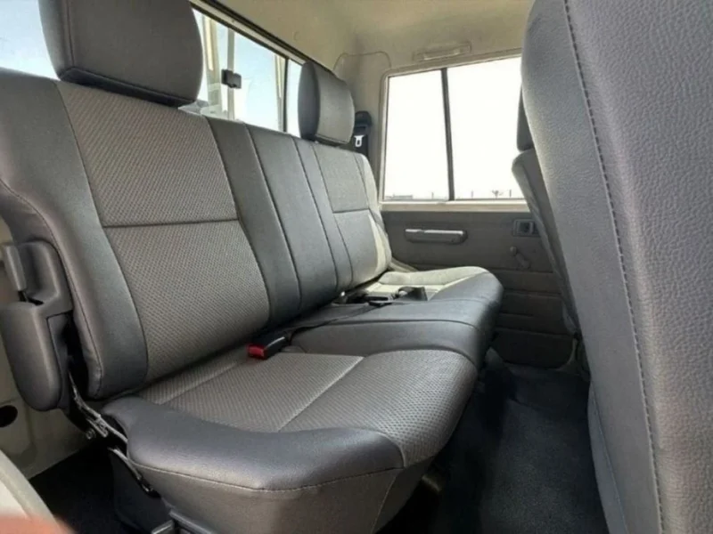 2025 Toyota Land Cruiser Pickup LC79 DC 4.2L 6 Cylinders Diesel Engine White Grey Pickup
