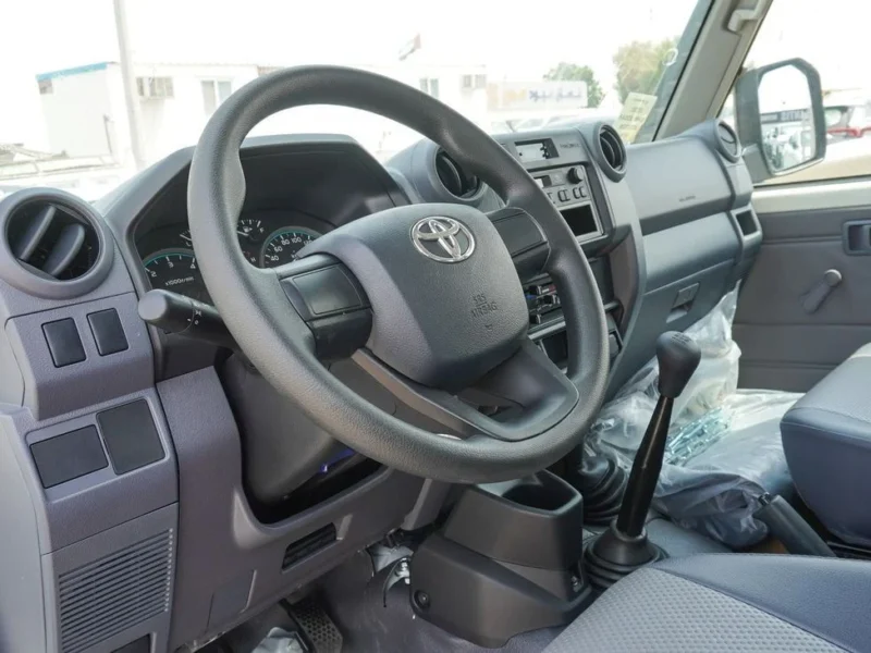 2025 Toyota Land Cruiser 4.2 Litres 6 Cylinders Diesel Engine White Grey Pickup Truck MT