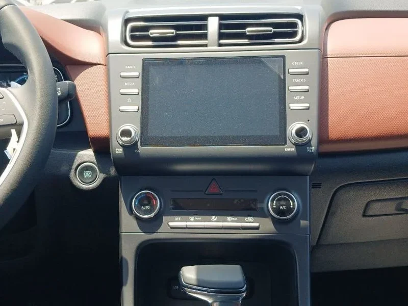 2025 Hyundai Creta 1.5 Litres 4 Cylinders Petrol Engine Grey Black SUV GCC Specs