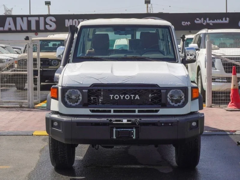2025 Toyota Land Cruiser 70 2.8 Litres 4 Cylinders Diesel Engine White Tan SUV GCC