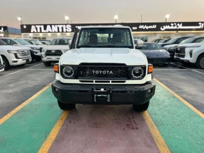 2025 Toyota Land Cruiser 70 LX 2.8 Litres 4 Cylinders Diesel Engine White Brown SUV GCC