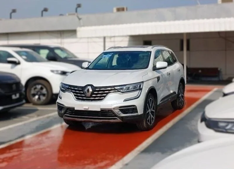 2024 Renault Koleos 2.5 Litres 4 Cylinders Petrol Engine White Black SUV GCC Specs