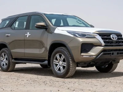 2024 TOYOTA FORTUNER 2.4 Litres 4 Cylinder DIESEL AT MID OPTION Bronze Black SUV