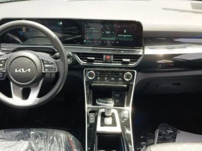 2025 Kia Seltos 1.5 Litres 4 Cylinders Petrol Engine Grey Black SUV Chinese Specs
