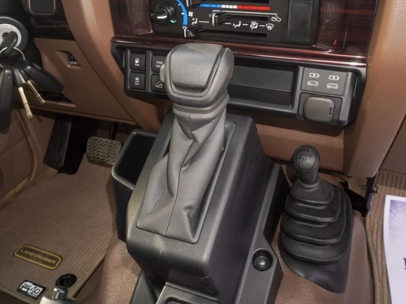 2025 Toyota Land Cruiser Pick Up LX 4.0L V6 SINGLE CABIN Beige Tan Pickup Truck