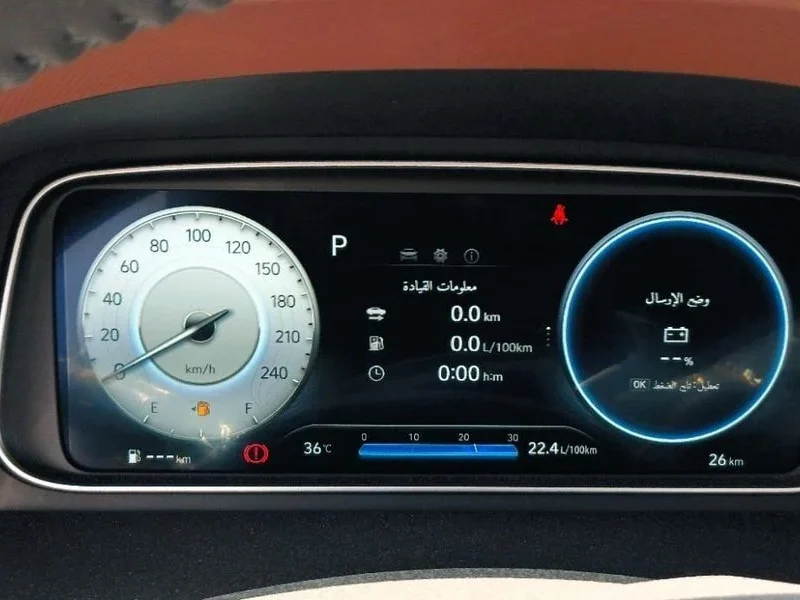 2025 Hyundai Creta 1.5 Litres 4 Cylinders Petrol Engine White Brown SUV GCC Specs