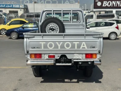2025 Toyota Land Cruiser Pick Up STD 4.0L V6 SINGLE CAB Utility White Beige Pickup Truck
