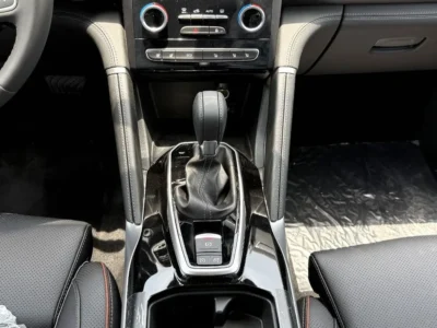 2025 Renault Koleos LE 2.5 Litres 4 Cylinders Petrol Engine Black SUV GCC Specs