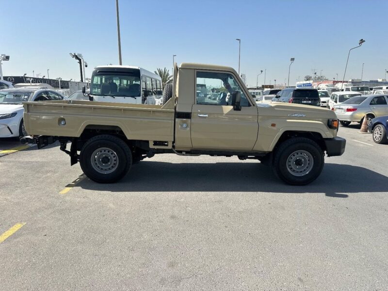 2025 Toyota Land Cruiser Pick Up STD 4.0L V6 SINGLE CAB Utility Beige Pickup Truck