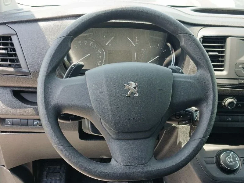 2023 Peugeot Expert H1L3 2.0 Litres 4 Cylinders Diesel Engine White Black Van