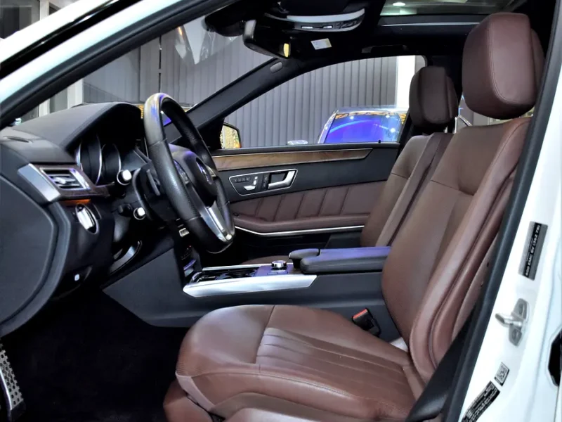2016 Mercedes-Benz E-Class E 500 8 Cylinders Petrol Engine White Brown Sedan