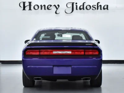 2010 Dodge Challenger Srt8 8 Cylinders Petrol Engine Purple Black Coupe GCC Specs