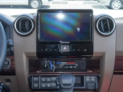 2025 Toyota Land Cruiser 70 LX 4.0 Litres 6 Cylinders Diesel Engine White Tan SUV GCC