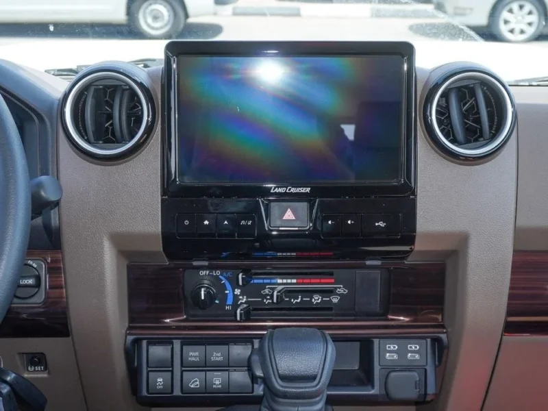 2025 Toyota Land Cruiser 70 LX 4.0 Litres 6 Cylinders Diesel Engine White Tan SUV GCC