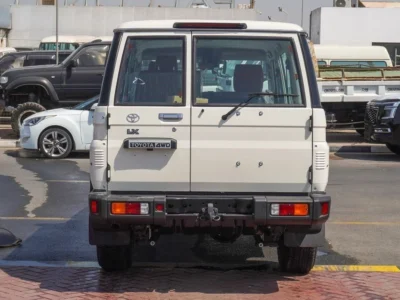 2025 Toyota Land Cruiser 70 2.8 Litres 4 Cylinders Diesel Engine White Tan SUV GCC