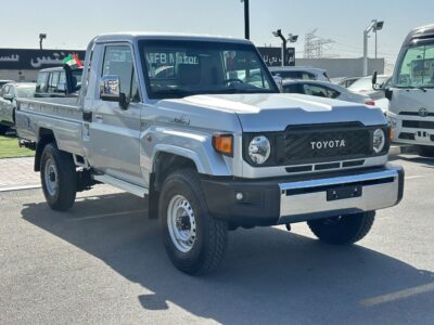 2025 Toyota Land Cruiser Pick Up STD 4.0L V6 SINGLE CAB Utility White Beige Pickup Truck