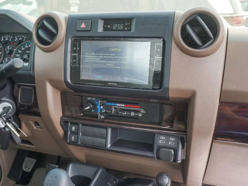 2025 Toyota Land Cruiser Pick Up 4.0L V6 SINGLE CABIN Beige Pickup Truck