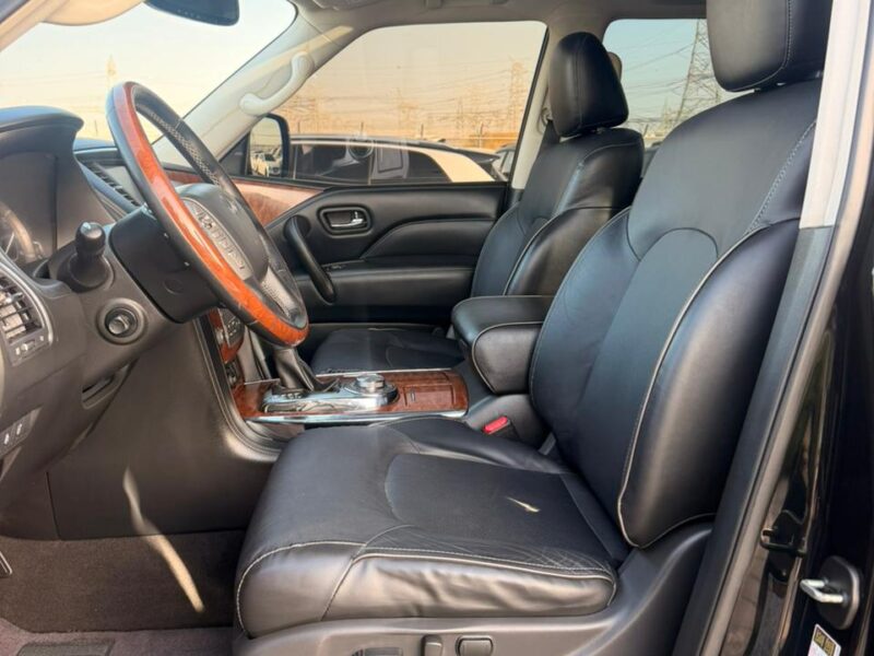 2019 Infiniti QX80 Luxe 5.6 Litres V8 VVT Black SUV 4WD Full option American Specs